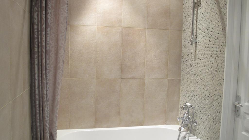 Les Abeilles Beausoleil Apartment ภายนอก รูปภาพ